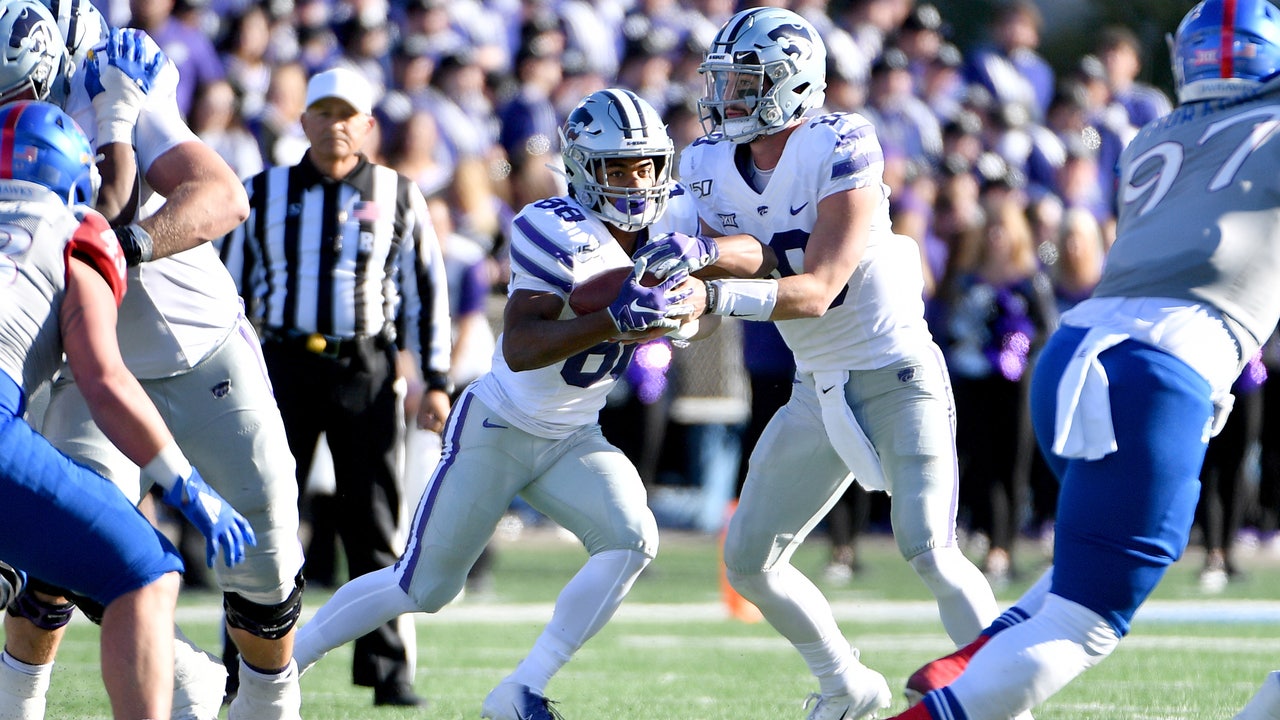 Wildcats shift their focus to bigger things after crushing Jayhawks in Sunflower Showdown